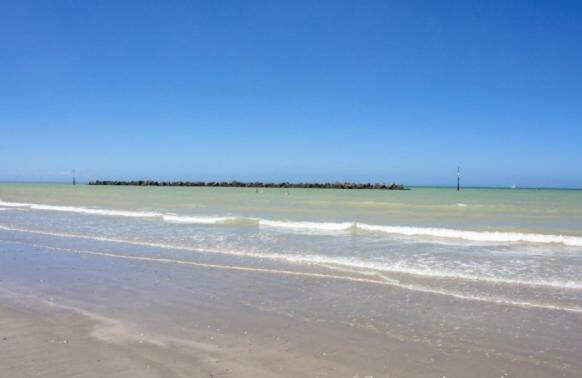 Ferienwohnung Les Pieds Dans Le Sable Malo-les-Bains Exterior foto